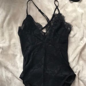 Bodysuit lace